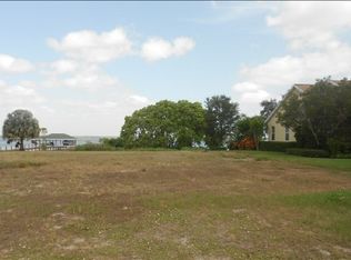578 Sunset Pointe Dr, Lake Placid, FL 33852