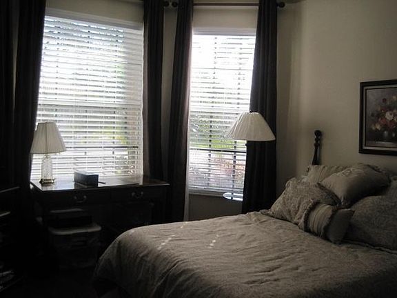 GIBRALTAR FRONT GUEST BEDROOM