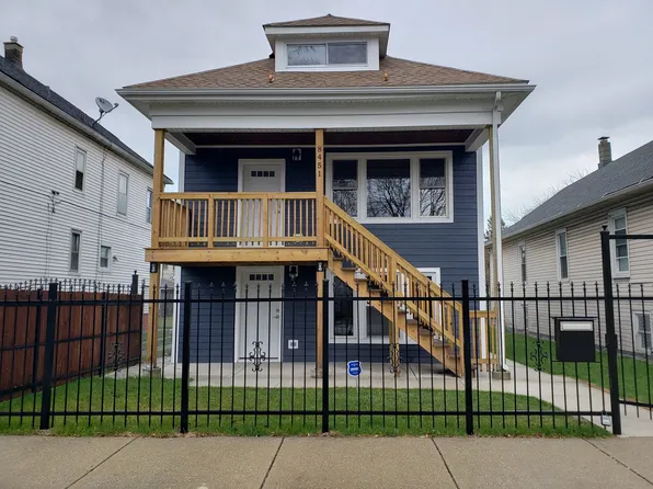 8451 S Essex Ave, Chicago, IL 60617