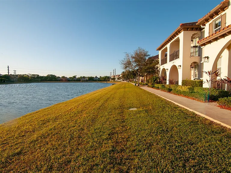 4357 Cascada Cir #4357 — Photo 13