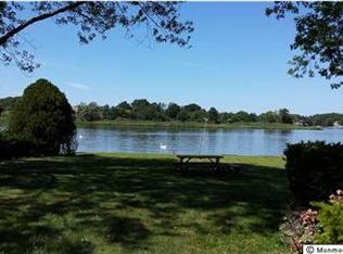 89 Bridgewaters Dr, Oceanport, NJ 07757