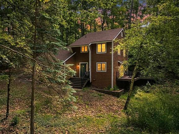 2nd image of 200 Birchwood Dr