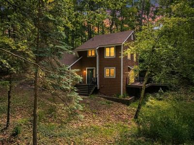 200 Birchwood Dr, Harbor Springs, MI, 49740