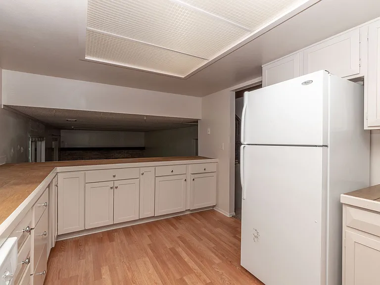 6674 Braun Ct — Photo 3