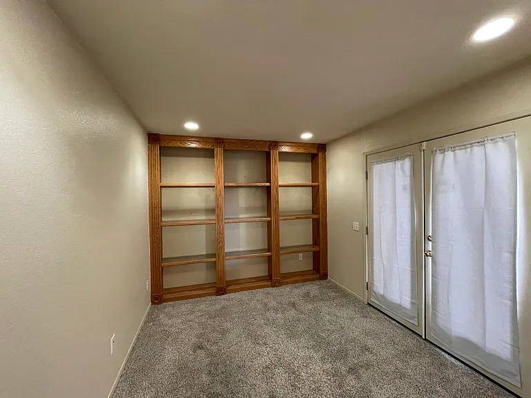 9325 Boulder River Way — Photo 3