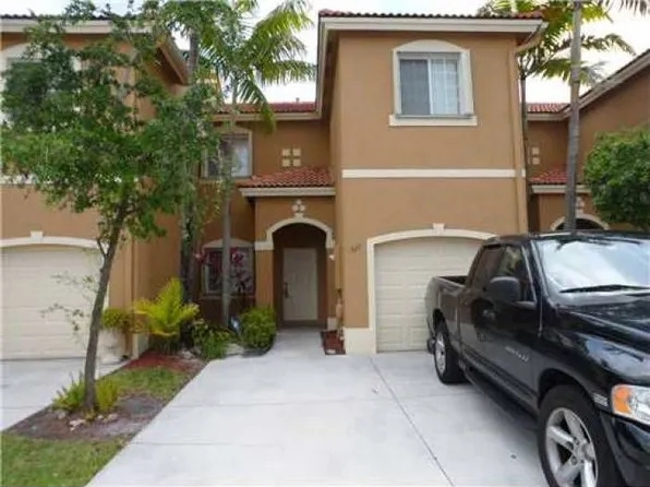 921 SW 147th Ct, Miami, FL 33194