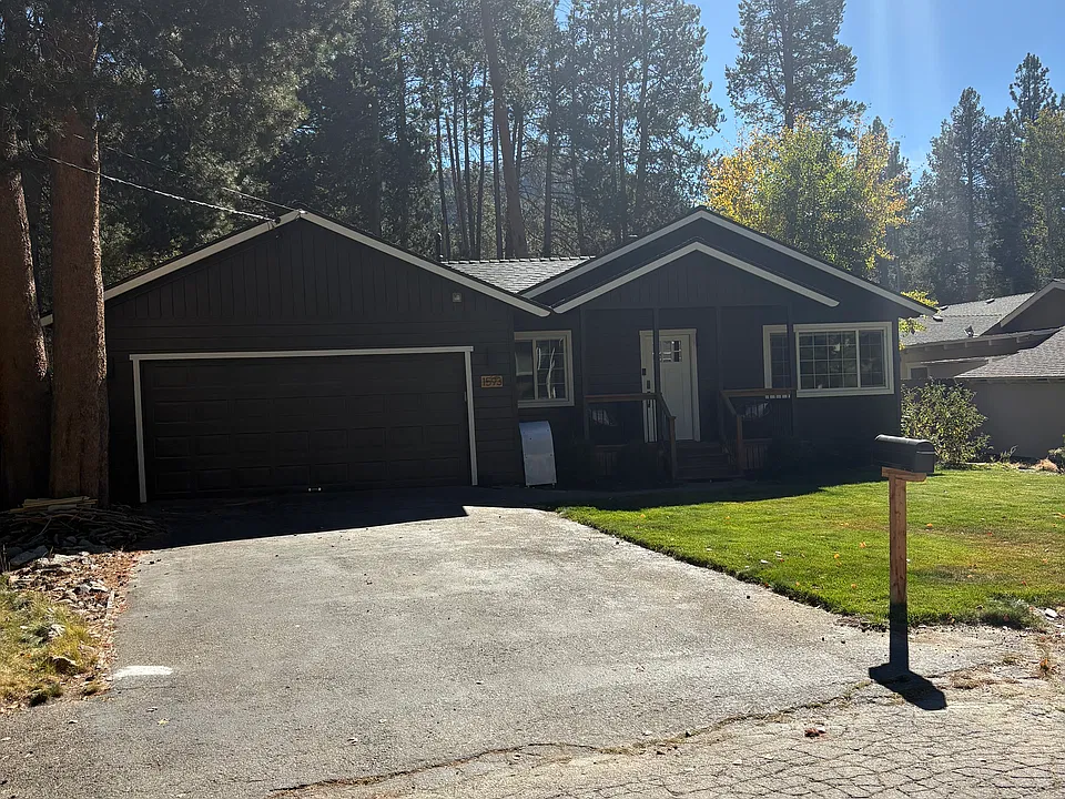 1593 Allen Rae Pl