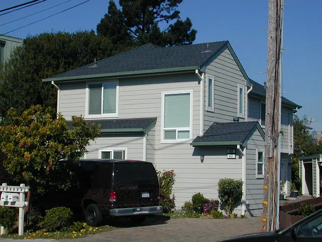 451-453 Willow Ave photo 1