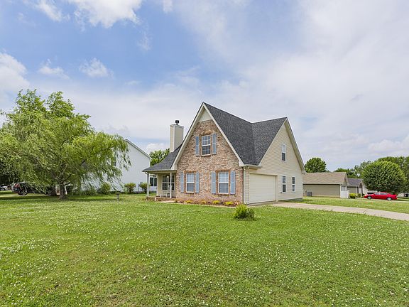 3rd image of 1240 Saint Andrews Dr