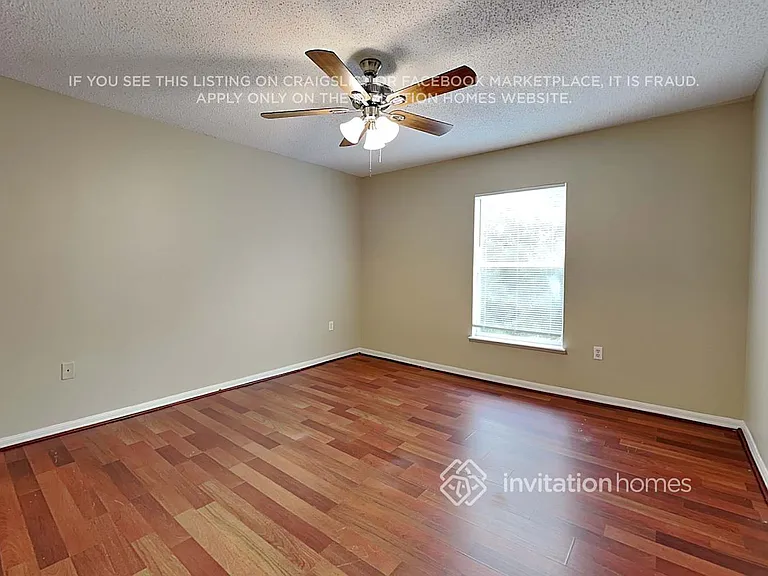 1701 Alhambra Crest Dr — Photo 18