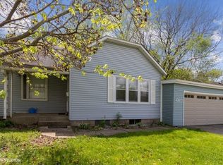 1223 Highland Ave, Iowa City, IA 52240
