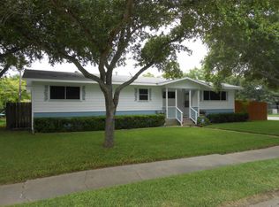 1265 Ray Dr, Corpus Christi, TX 78411