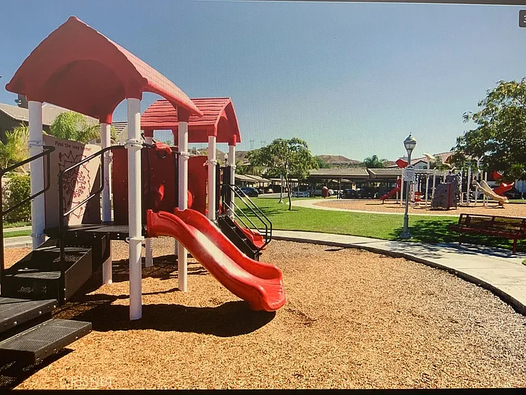 28427 Santa Rosa Ln — Photo 28