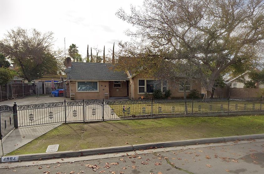 2nd image of 4984 E Iowa Ave