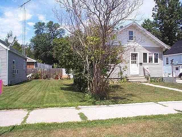 2nd image of 2736 13th St