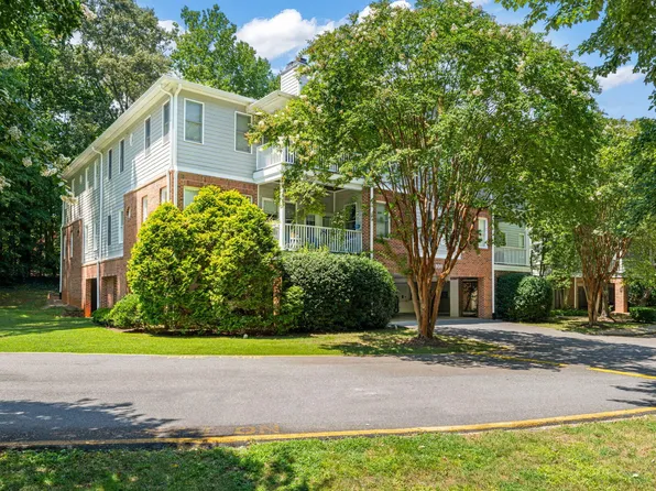 311 Lord Byron Ct, Cary, NC 27511