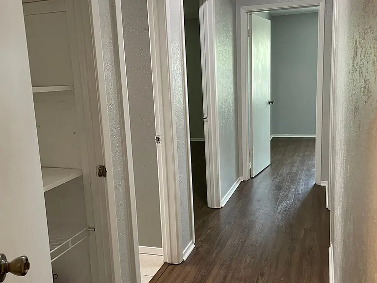 4326 Segura Ct N #MAIN — Photo 21