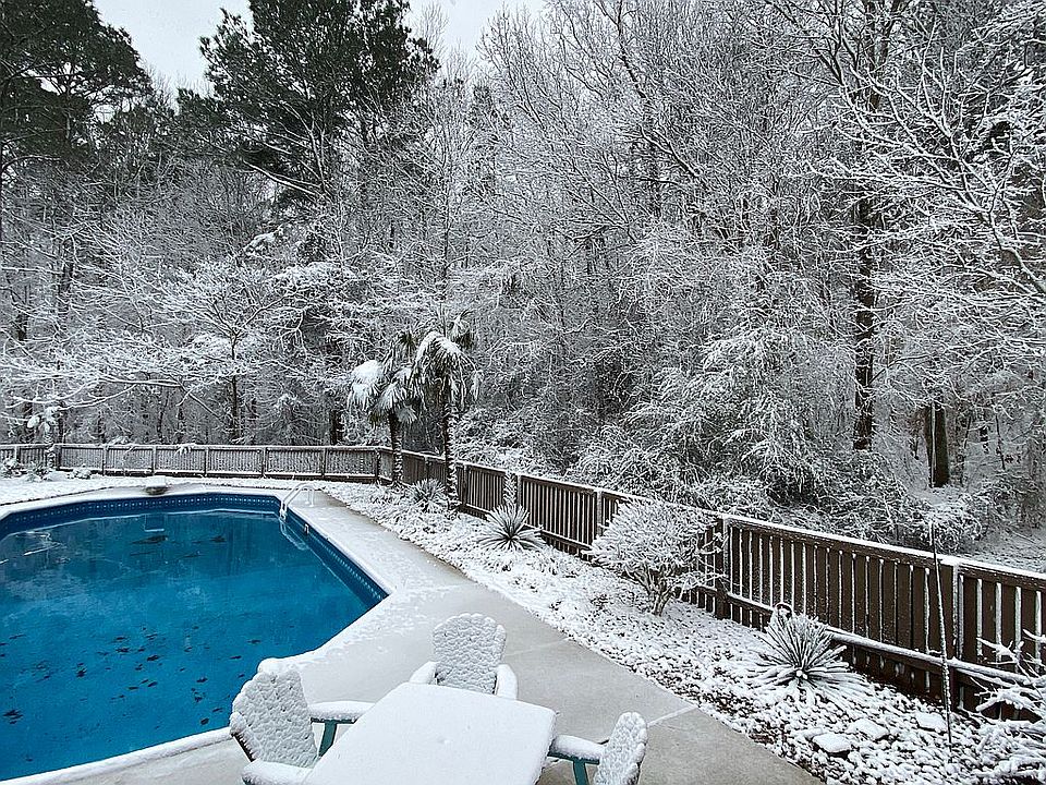 2nd image of 2305 Langhorne Ct