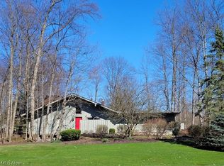 613-01 Fairington Oval, Aurora, OH 44202