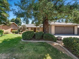 646 W Polson Ave, Clovis, CA 93612