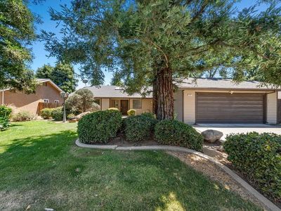 646 W Polson Ave, Clovis, CA, 93612