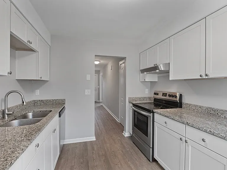 827 Saint Clair Ave #A — Photo 3