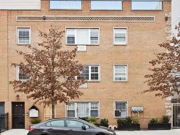 848 Bergen Street image 1 of 12