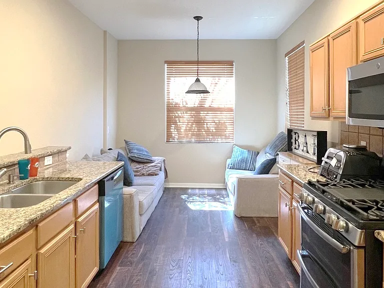 11520 Robbyes Dr — Photo 7