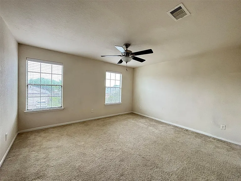 2803 Mustang Hill Ln — Photo 22