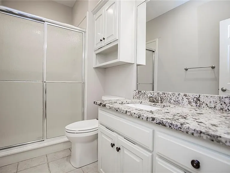 9 W Leiston Dr — Photo 22