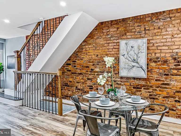 2420 S Lee St — Photo 19