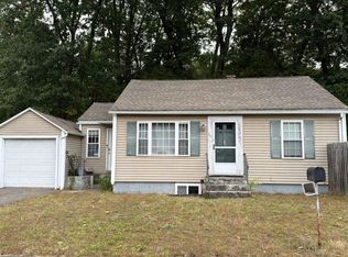 29 Easy St, South Hadley, MA 01075
