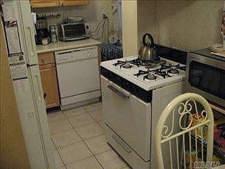 5th image of 7362 Bell Blvd APT 4J