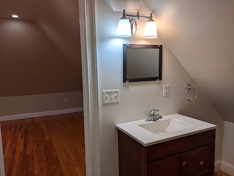 12 Bacon St #6 — Photo 10