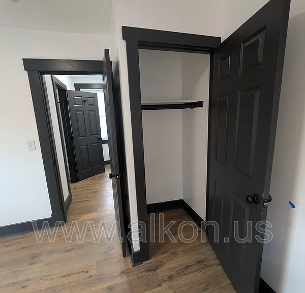 2230 Lucina Ave — Photo 9
