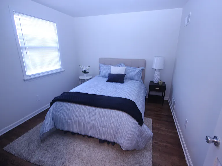 321 Bergen Tpke #B — Photo 5