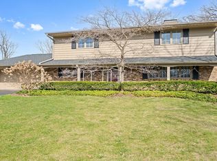 1919 Kings Hwy, Rockford, IL 61107