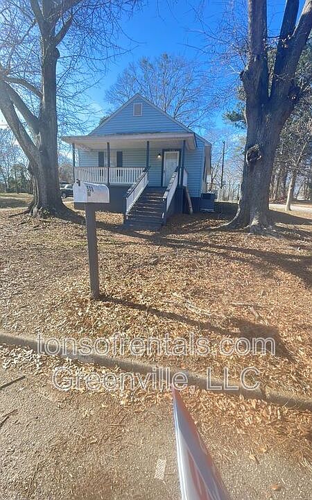 1st image of 506 Massachusetts Blvd