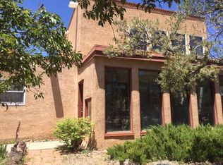 2017 Valle Rio St, Santa Fe, NM 87505