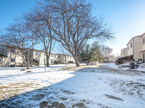 4th image of 1604 Meadow Cir SE