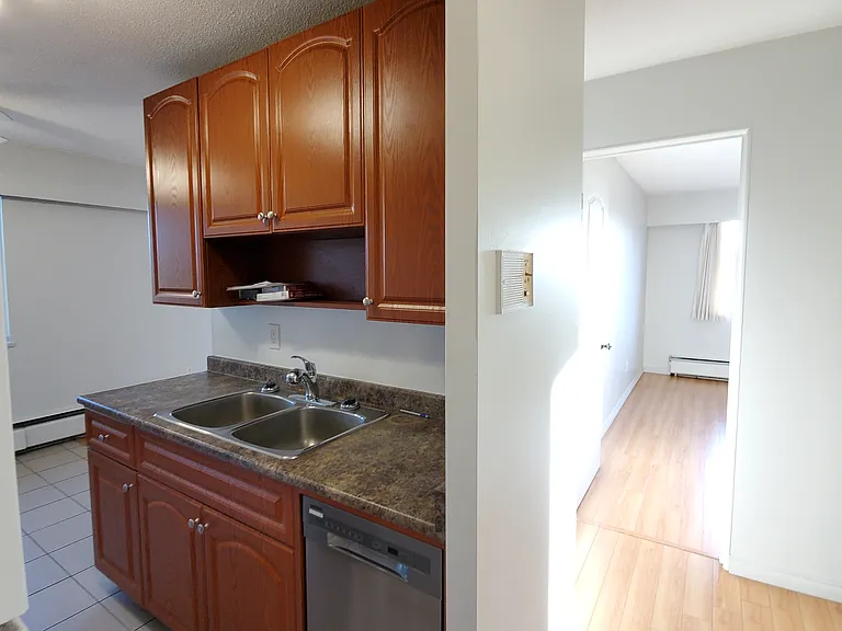 5135 Newton St — Photo 22