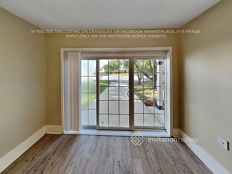 340 Micanopy Ct — Photo 7