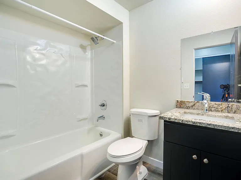 705 State Ave N #3 — Photo 9