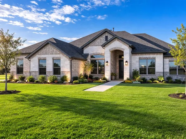 124 Lila Lake Dr, Waxahachie, TX 75165