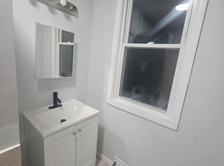 196 Smith St APT 2, Newark, NJ 07106