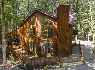 115 Muskegon Cir, Hazleton, PA 18202