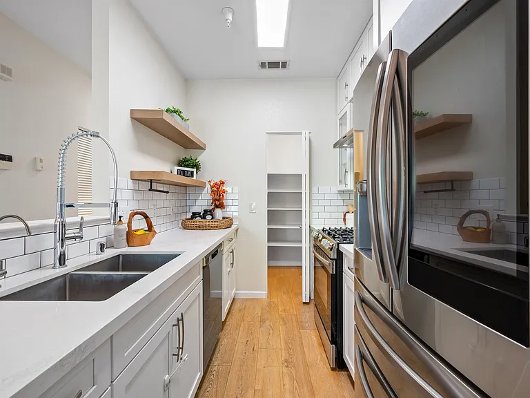 703 Star Jasmine Ct — Photo 8