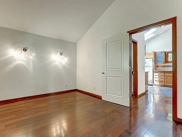 3947 Huron Ave #A — Photo 25