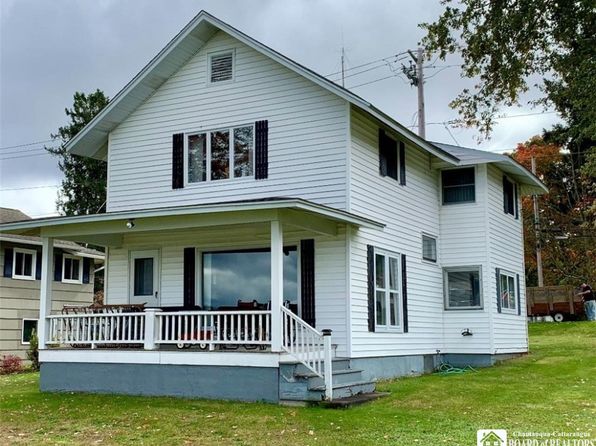 242 W Summit St, Lakewood, NY 14750