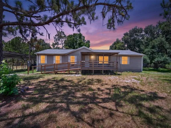 1205 Crystal Springs Rd, Zephyrhills, FL 33540